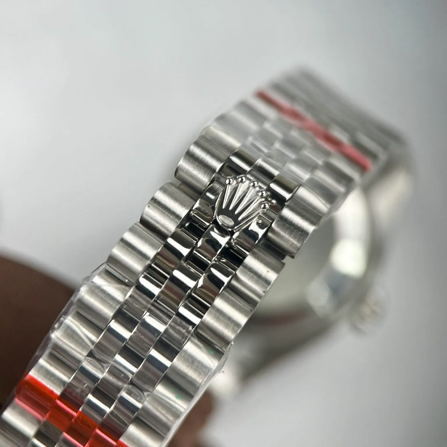 Rolex Datejust Mother of Pearl – White Dial 116244 36 mm