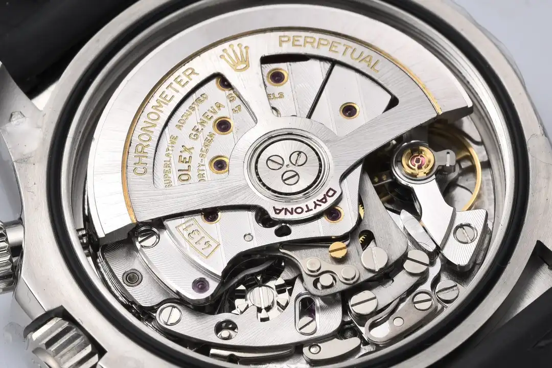 Rolex Daytona Sunburst Dial “Ghost” 126519LN