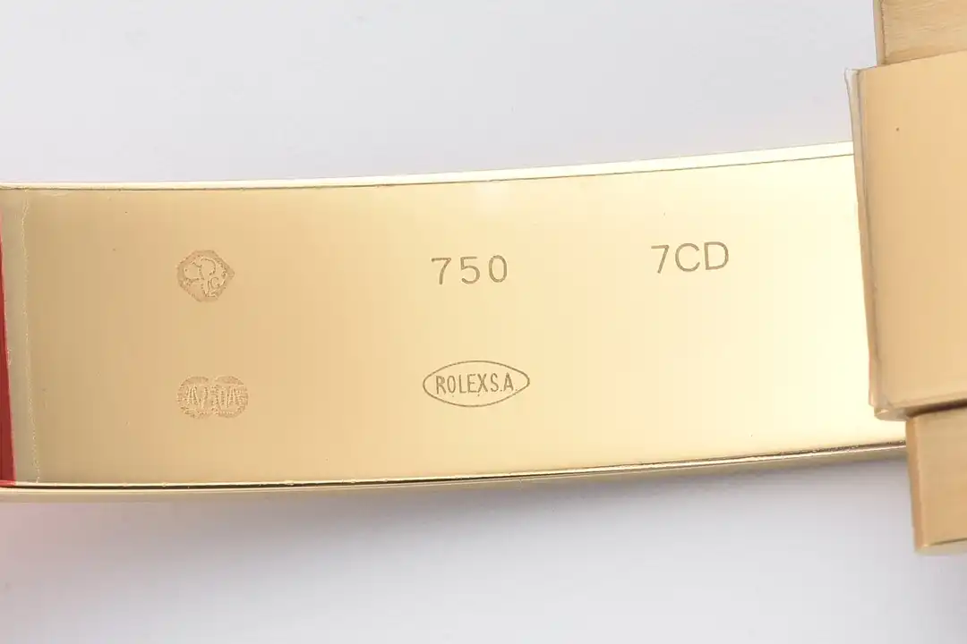 Rolex Daytona Golden Dial 126518LN “Pikachu”