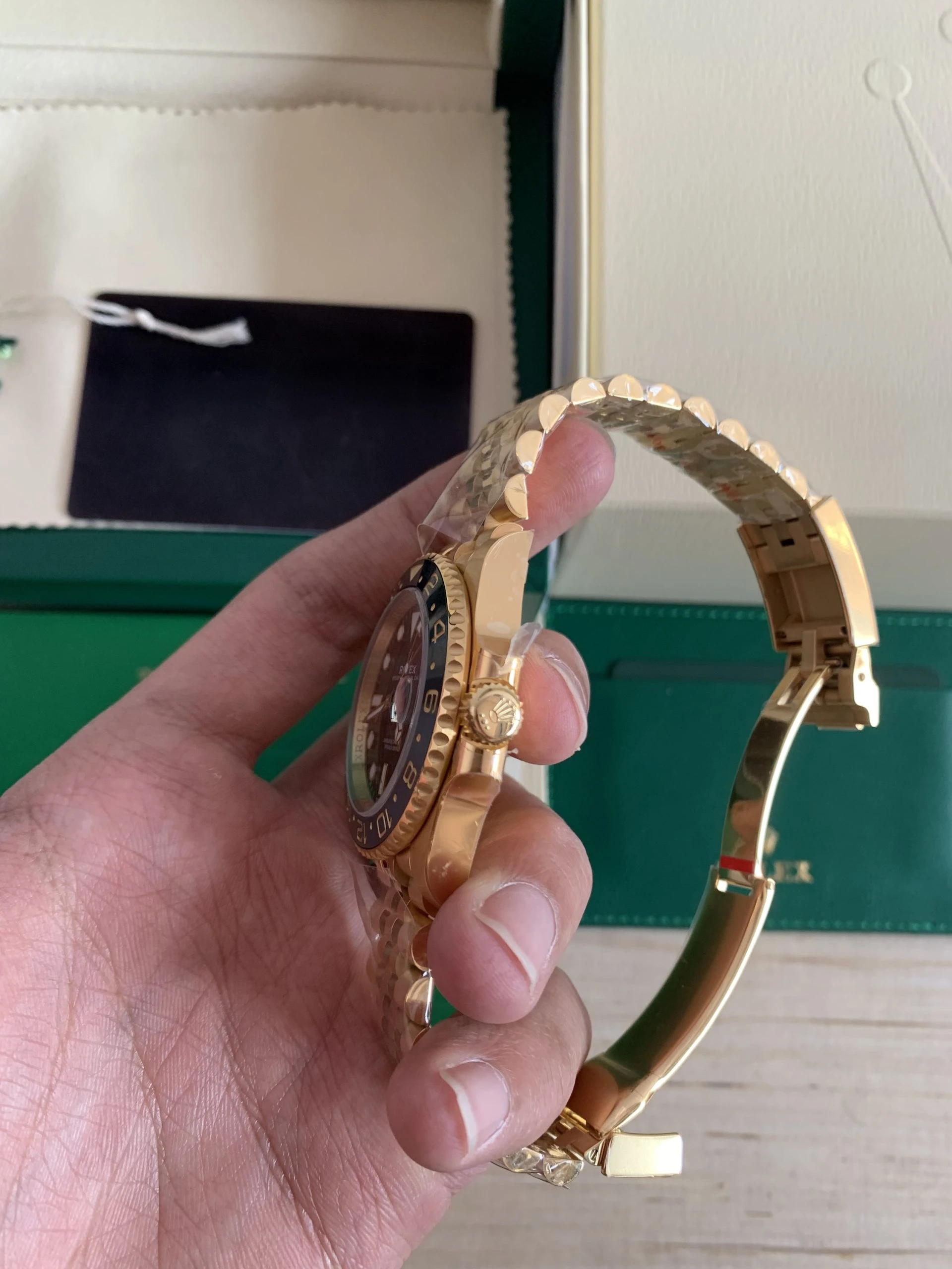 Rolex GMT-Master II Black Dial 126718GRNR