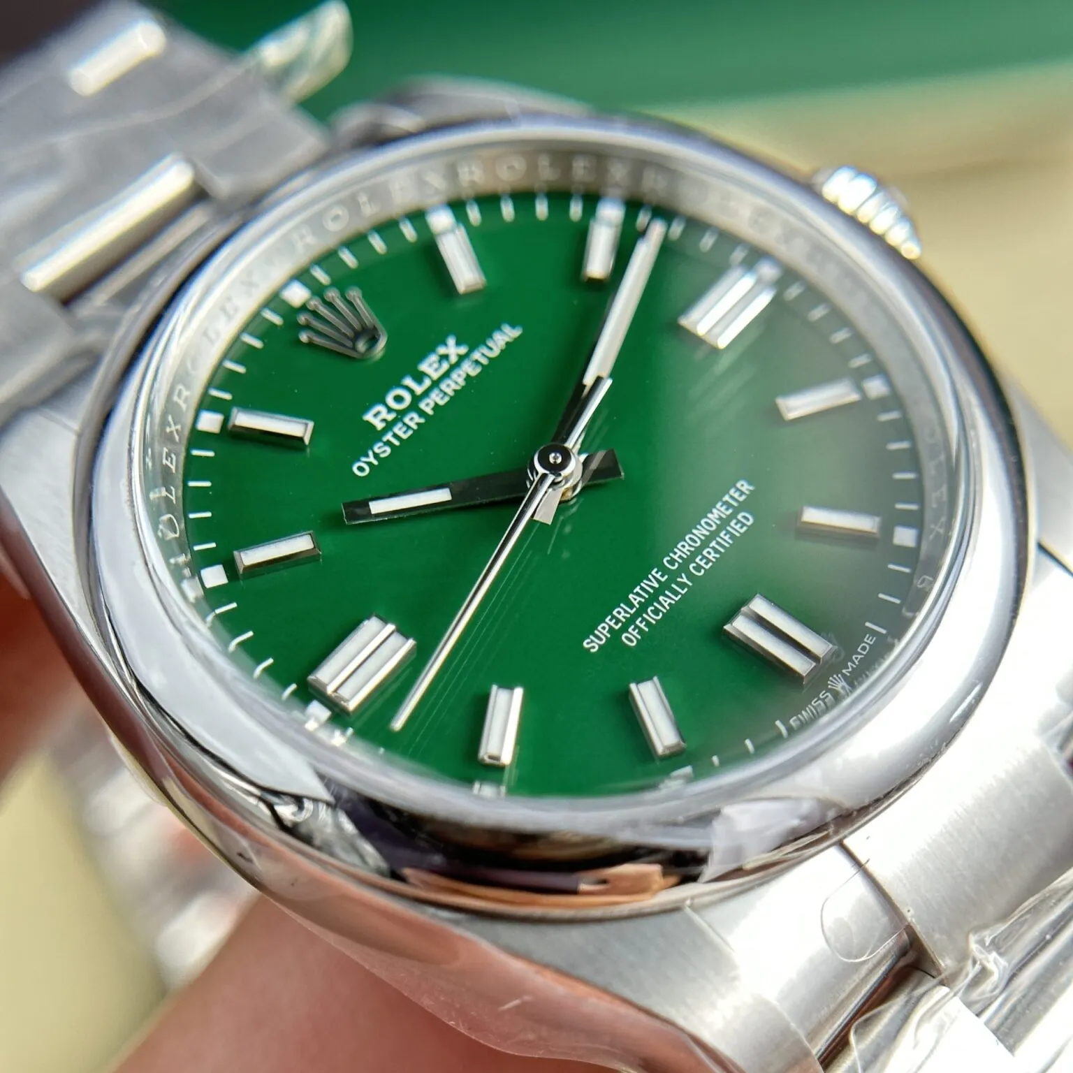 Rolex Oyster Perpetual Green Dial 124300 41 mm