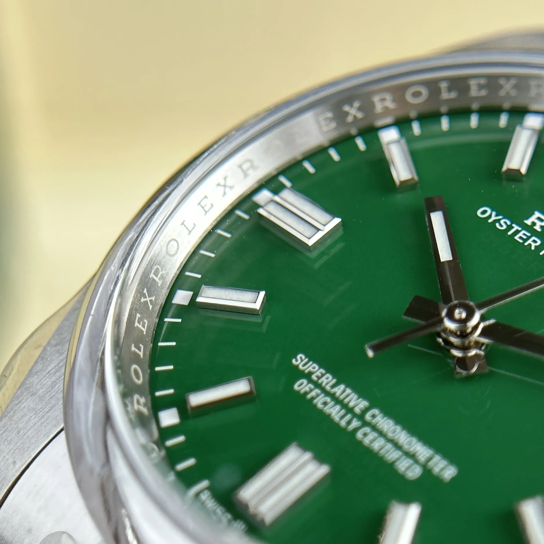 Rolex Oyster Perpetual Green Dial 124300 41 mm