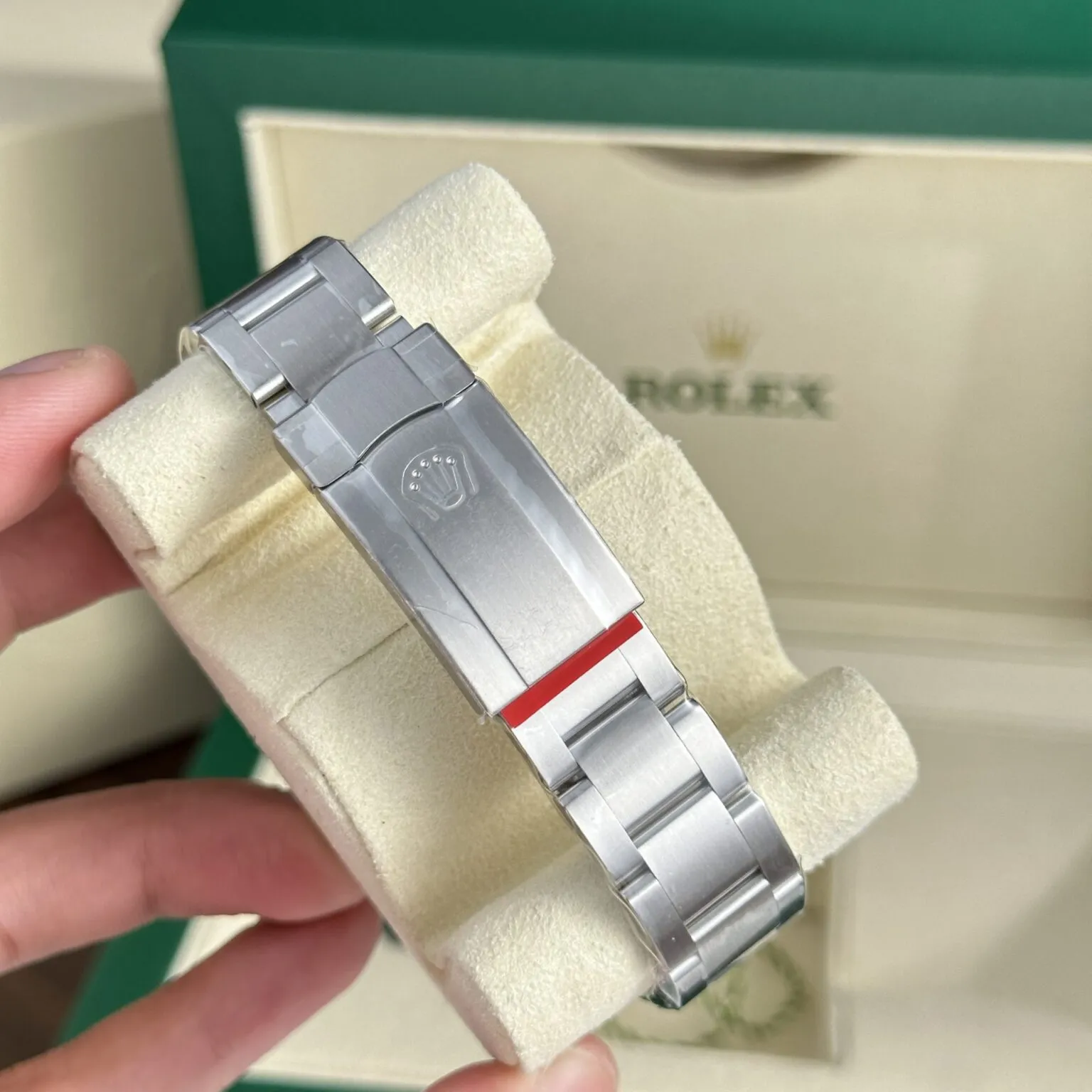 Rolex Oyster Perpetual Silver Dial 124300 41 mm