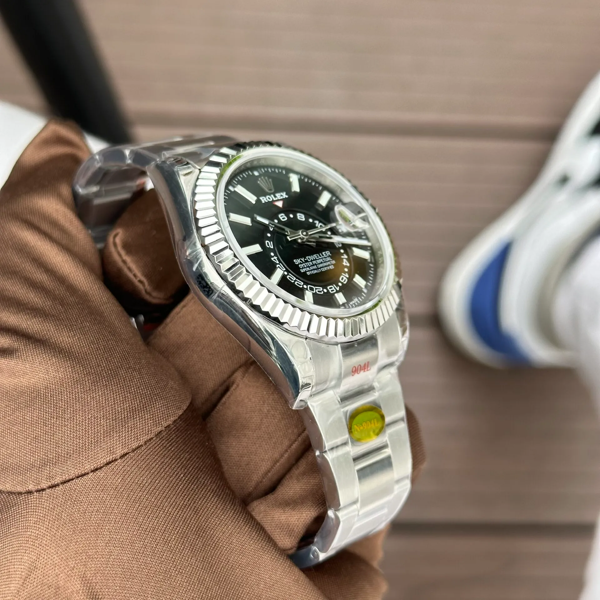 Rolex Sky-Dweller Bright black Dial 336934 Oyster